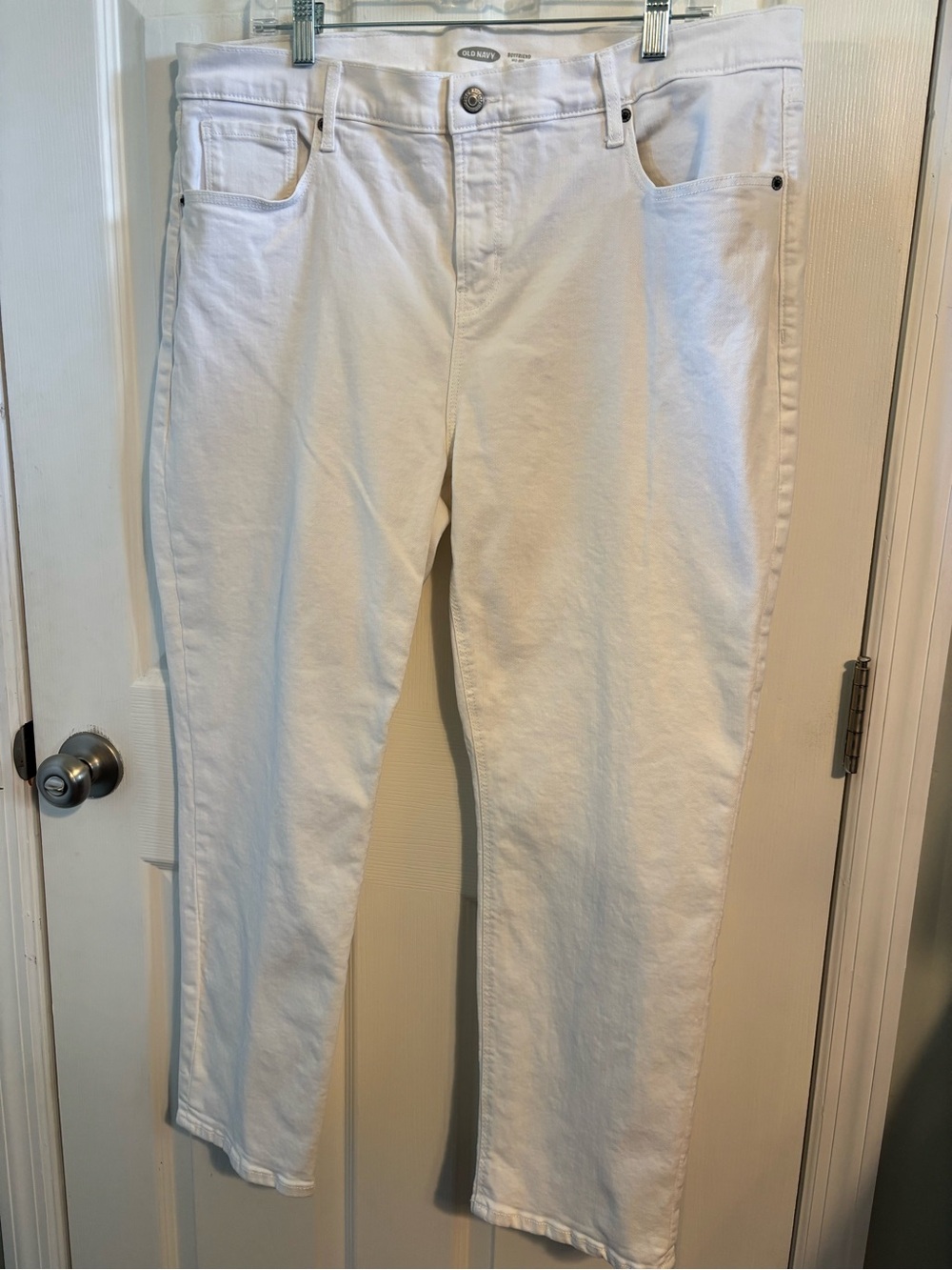 😍Old Navy Boyfriend Capri Jeans SZ 16
